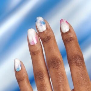 Precious Gift 💅✨ Color STREET NEW Sealed - Long Lasting Nail Polish Strips